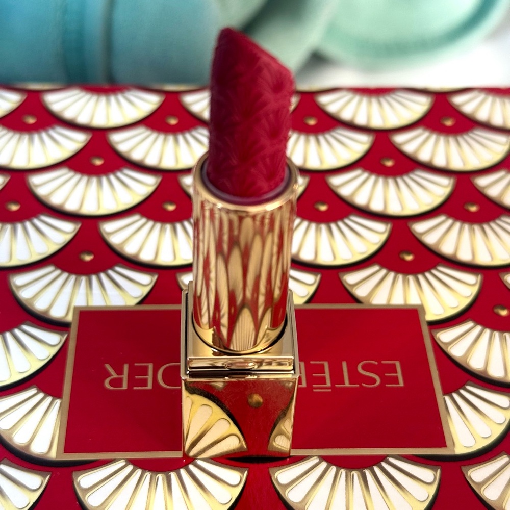LTD Edition Embossed Estée Lauder Creme Lipstick inShade RED VELVET full size